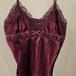 Elegant Burgundy Lace Trim Chemise